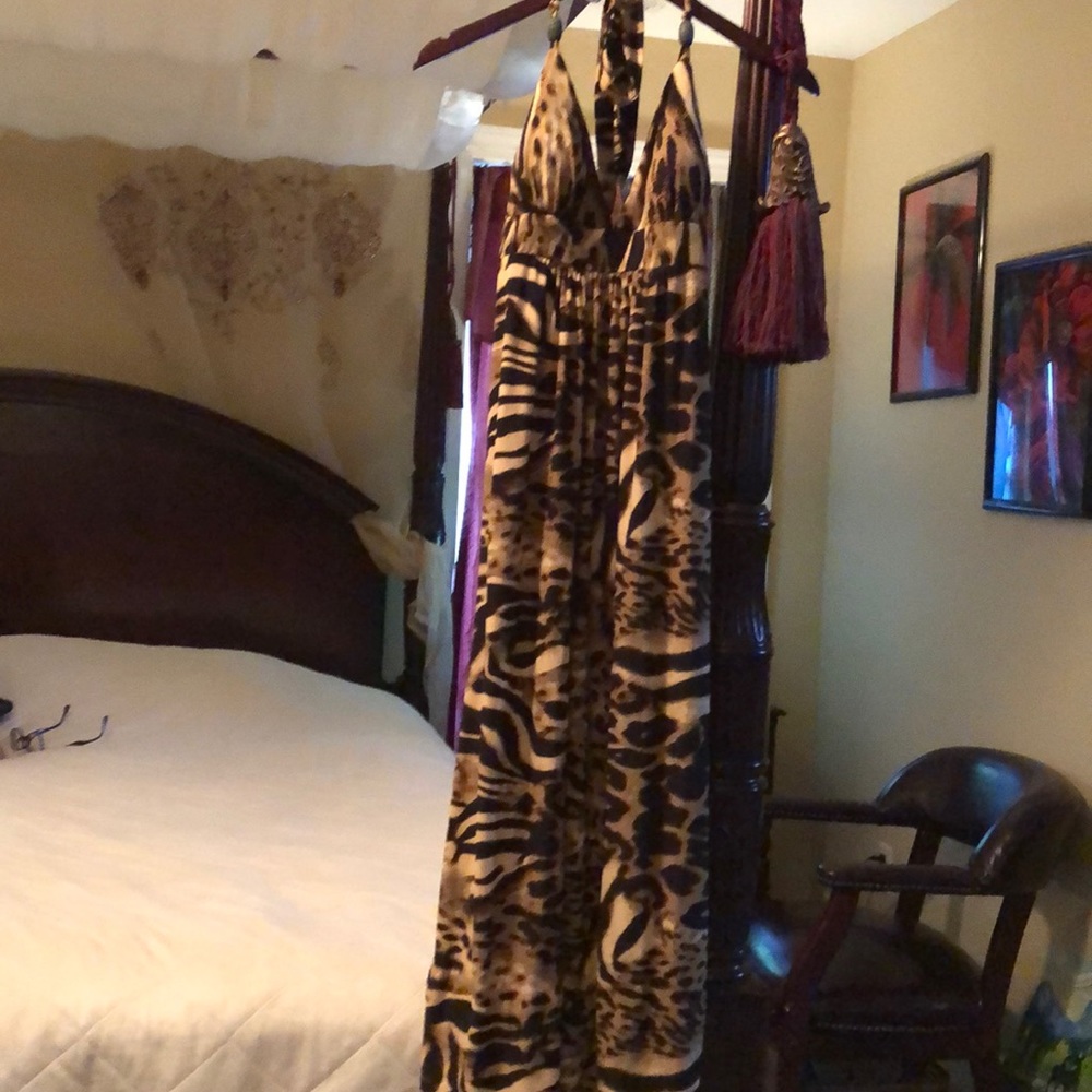 CHEETAH PRINTED MAXI DRESS